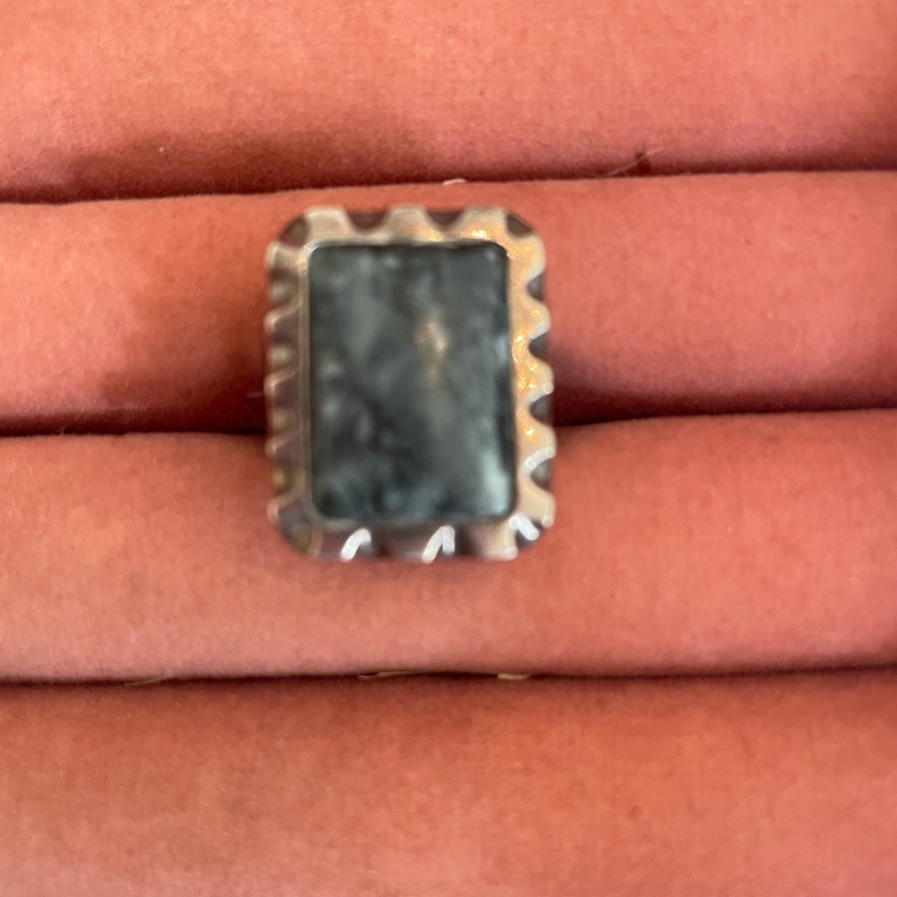 Jay King Size 7 Sterling Silver Gray Agate Stone Ring. Rectangle cut stone.